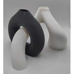 Esthétique Space Age & Minimaliste : Ses courbes organiques et fluides apportent une touche architecturale et futuriste à votre